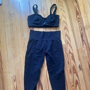 SET ACTIVE set black